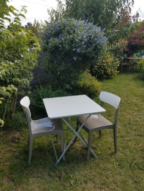 Petit logement sur jardin